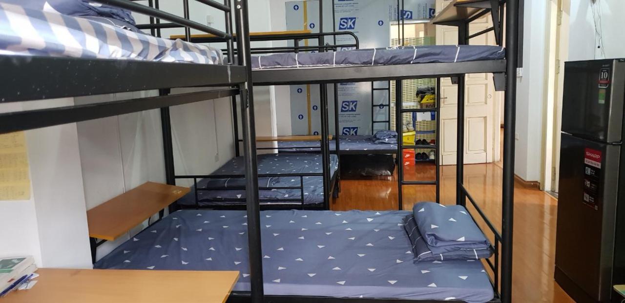 Bhome Hostel Ha Noi Hanoi Bagian luar foto